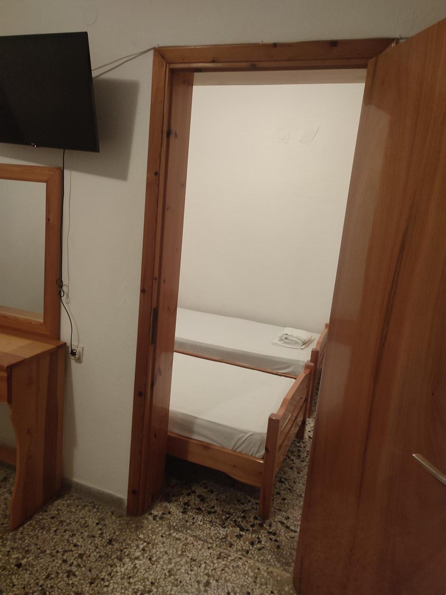 Michalos Apartments Paralía Skotínis Екстериор снимка